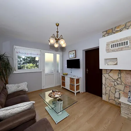 Beautiful With Private Pool, Garden With Relax Area, Taverne Casa de Férias *