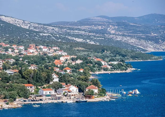 With Sea Views & Pool * Масленица