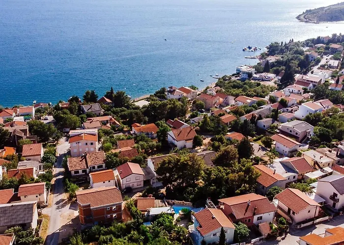 With Sea Views & Pool * Масленица